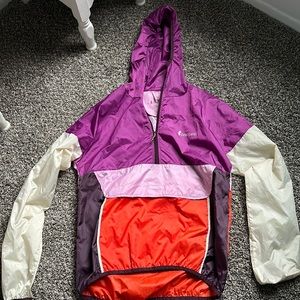 Women cotopaxi windbreaker